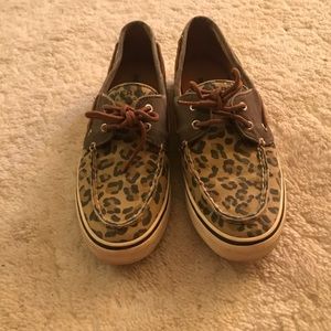Cheetah print sperry